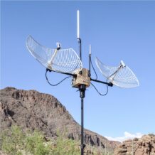 Integrated Tracking Antenna