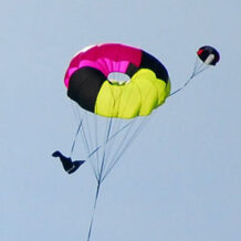 Iris Ultra 144" Compact Chute - 114lbs @ 20fps; 64lbs @ 15fps